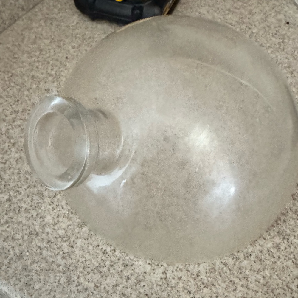 Clear Glass Dome Young Living Aria Diffuser Top Only Replacement Part - Picture 2 of 3